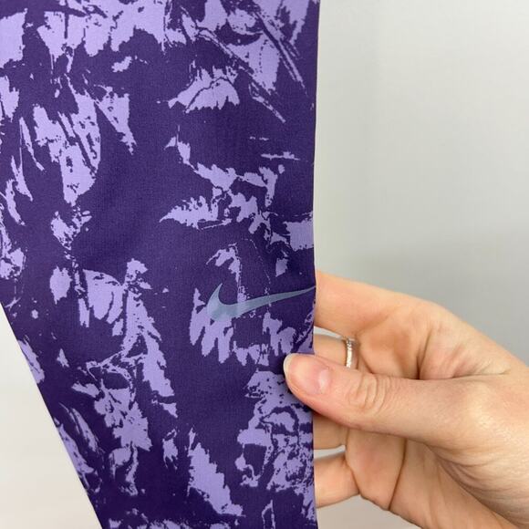 Nike Purple High Waist High Rise Leggings Activewear Workout Athleisure Small - Picture 5 of 6